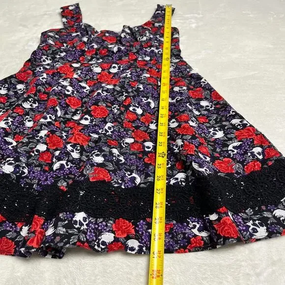 Hot Topic Goth Girl Baby Doll Dress Women's M Skull Flower Stitch Trim Halloween - Picture 6 of 9